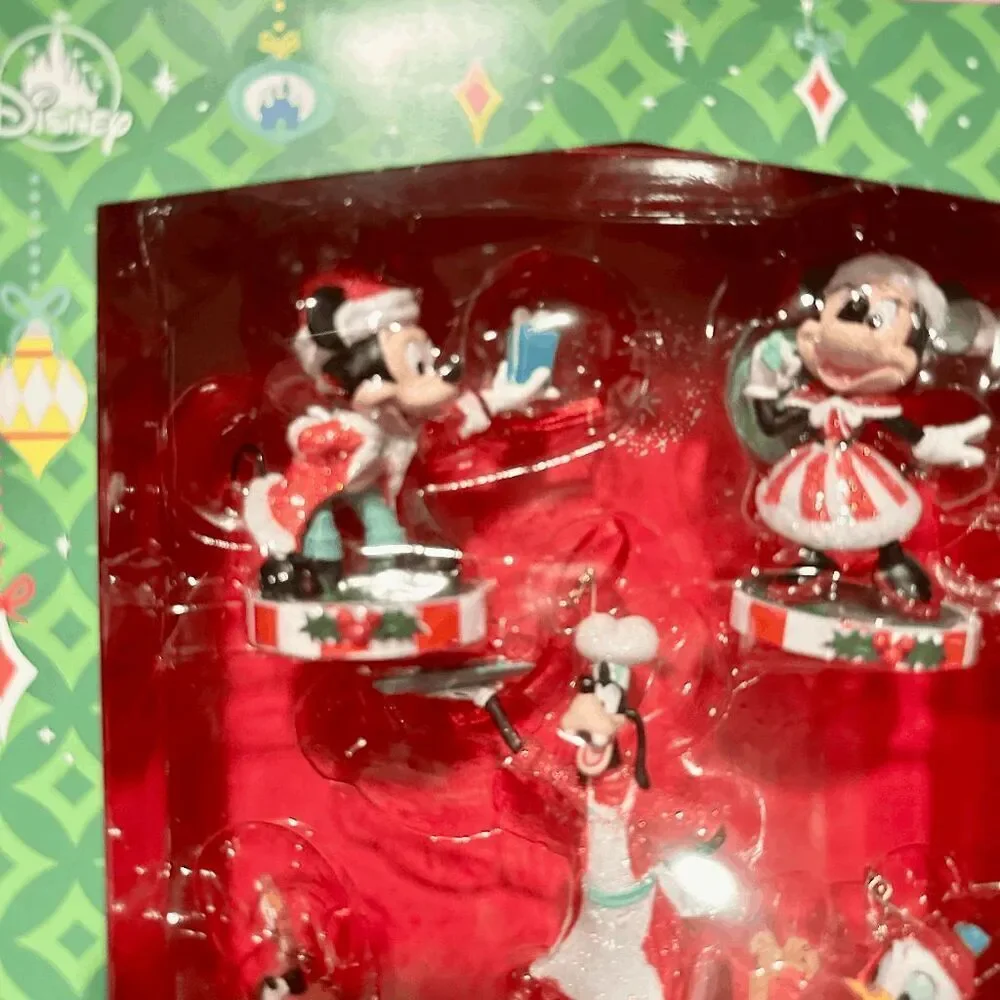 NEW Santa Mickey Mouse & Friends Sketchbook Ornament 8-pc Set 2023 New in Box